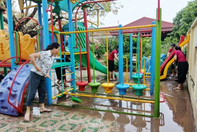 🌧️ SAU CƠN MƯA RÀO ĐẦU MÙA HẠ – NHỮNG HÌNH ẢNH ĐẸP TẠI TRƯỜNG MẦM NON BÌNH HÒA 🌈