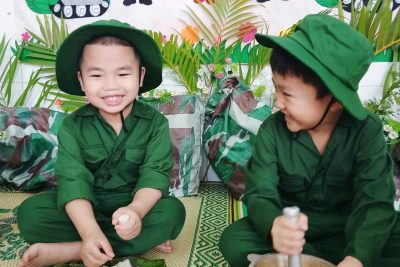 Hoạt động trải nghiệm: Làm cơm nắm muối vừng